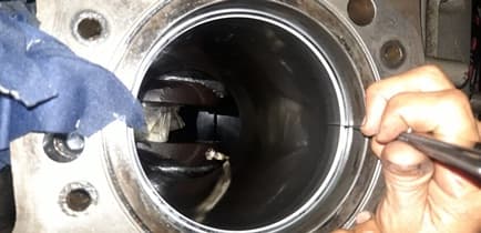 KM. Sabuk Nusantara 028 — Main & Auxiliary Engine — 3